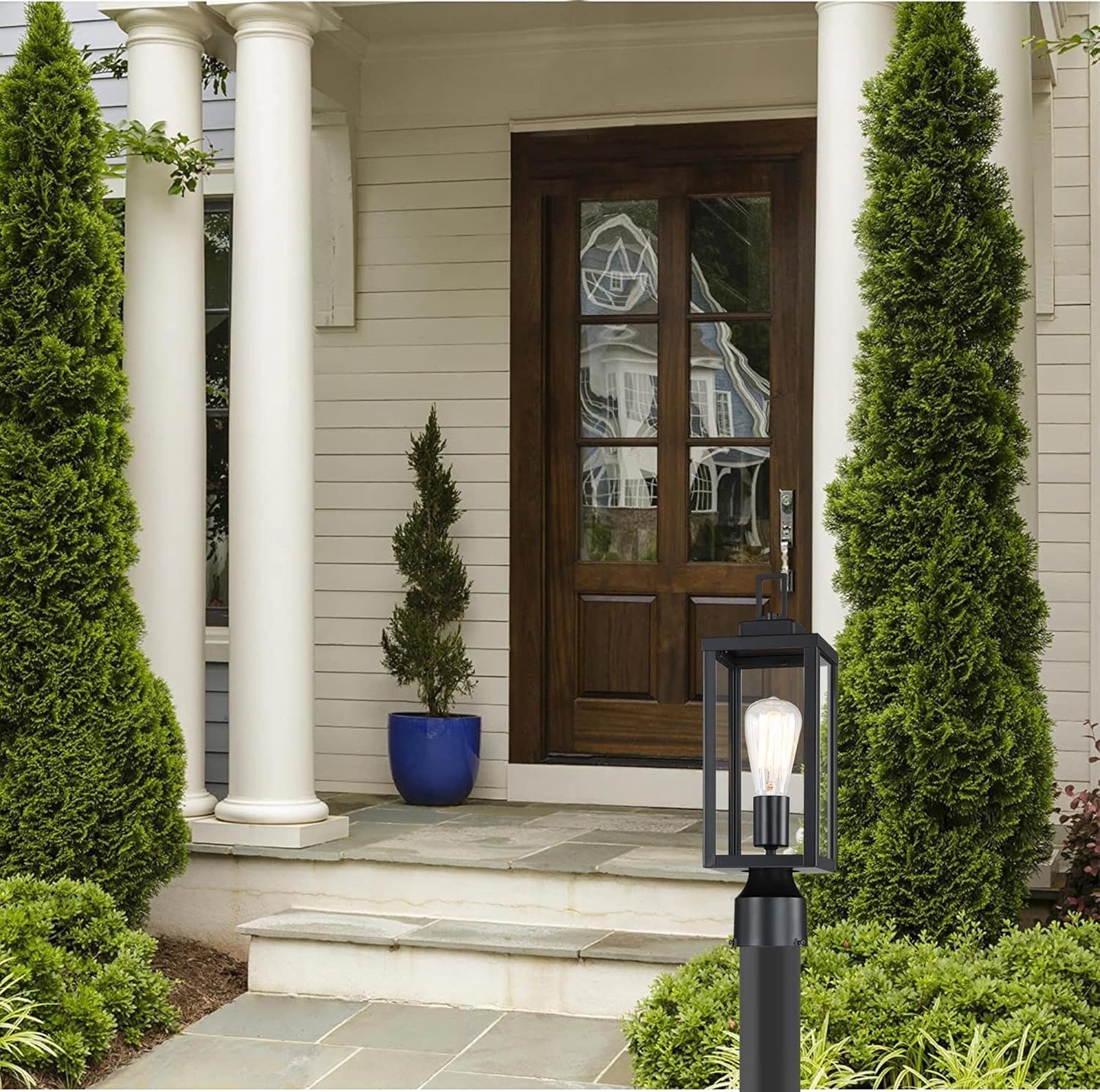 Outdoor Post Light - E26 Base, 60W Max, Metal Housing + Glass